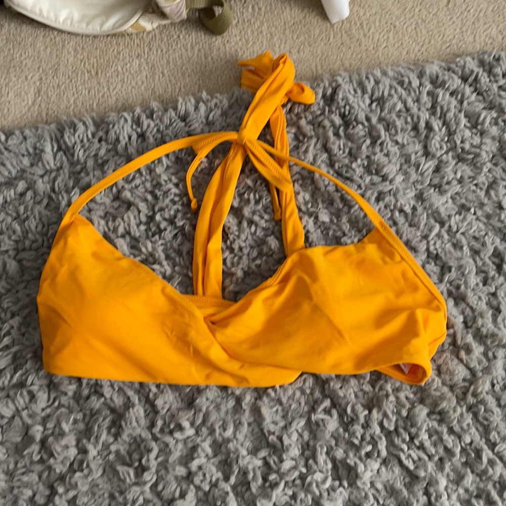 Bathing suit top and bottom